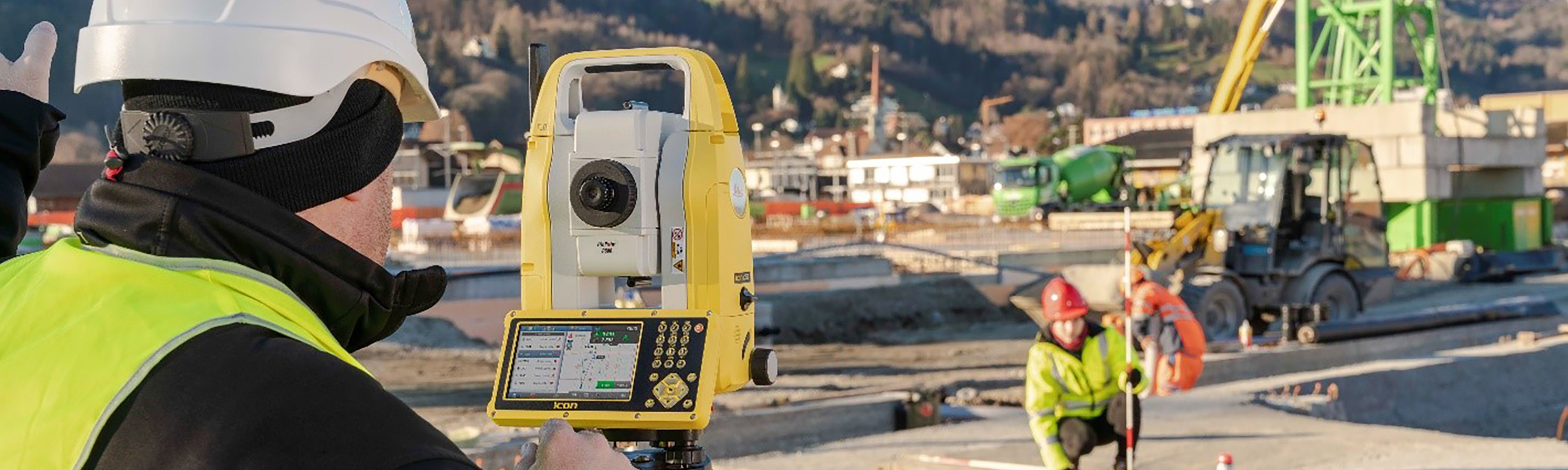 the next generation of iCON manual total stations, the Leica iCON iCB50 and iCB70